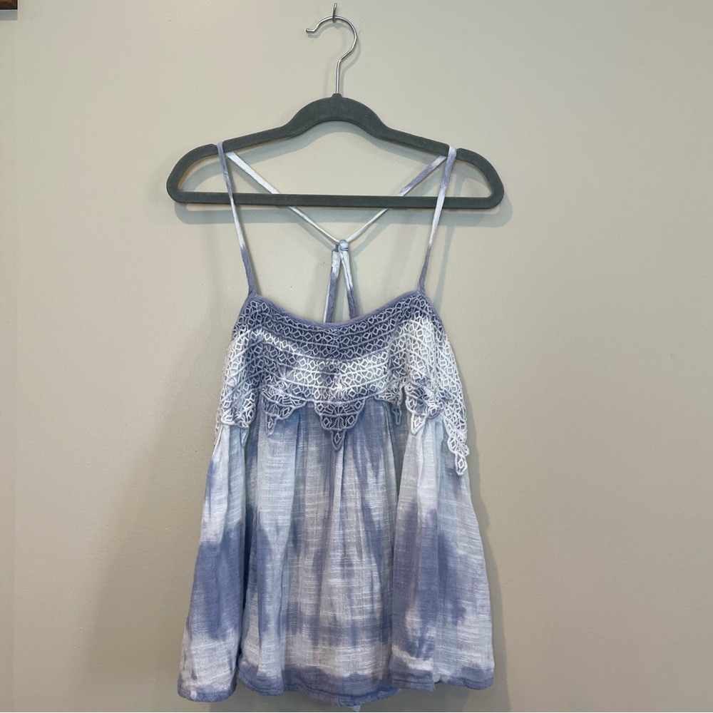 American Eagle Outfitters Blue and White Tie Dye Crochet Crop Top | XS